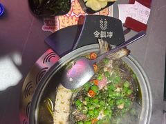 -令狐冲·炭烤活鱼(宝龙店)