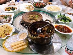 -渝君重庆火锅(嘉宾路店)