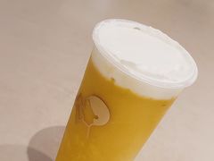 -喜茶(北京华贸购物中心店)