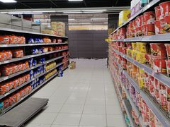 -家乐福(四元桥购物中心店)