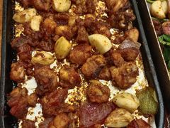 -老东镇啤酒屋海鲜加工·蒸汽海鲜·海鲜烧烤(台东店)