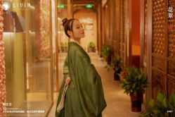 点击看大图 -盘子女人坊古装写真摄影(南京总店)