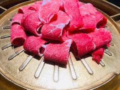 澳洲极品肥牛-猪啊牛呀羊啊铜盘烤肉(正大广场店)