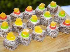 -水桶王国主题餐厅·聚会·生日派对·亲子活动·家庭套餐(亚龙湾希尔顿店)