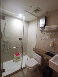 点击看大图 卫生间-宝媛会月子中心(越秀店)