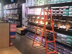 -斯凯奇(八达岭奥特莱斯店)