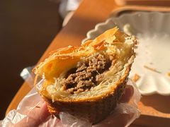 -VERIE BAKEHOUSE