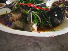 -四川小胡子海鲜(丁村万人海鲜广场店)