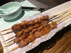 -阿里家·新疆烤肉酒場 by MIG
