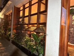 -银米·云南传统过桥米线(双廊黑金冠店)