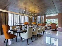 -龙发世家(广洋华景苑店)