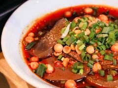 -全牛匠·乐山跷脚牛肉(新中关店)