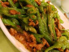 -曾牛肉