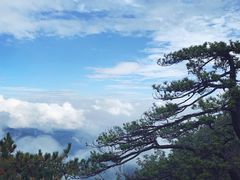 -罗田薄刀峰风景区