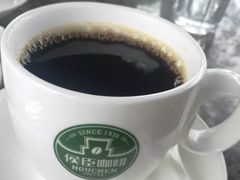 -侯臣咖啡文化村