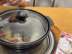 -濠轩阁特色生蚝火锅总店