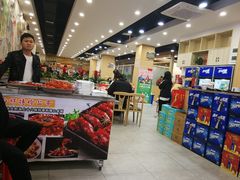 -江城燕子大排档(江汉路步行街店)