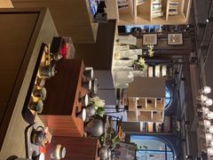 -光海书局(南京东路第一百货店)