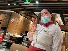 -海底捞火锅鲜切牛肉主题店(长寿路店)