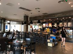 大堂-星巴克臻选(佛山佛罗伦萨小镇店)