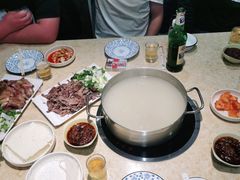 -英子补身汤(海兰路店)