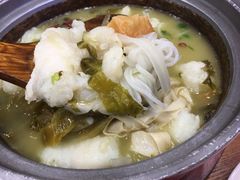 -周鱼小馆石锅酸菜鱼(活力汇店)