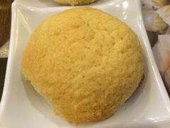 酥皮叉烧包-添好运点心专门店(深水埗店)