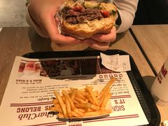 -The Habit Burger Grill 哈比特汉堡(复兴soho店)
