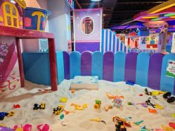 -万升儿童王国(万辉店)