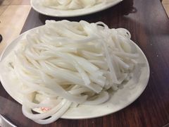 -粤潮牛肉火锅店(江南大道店)