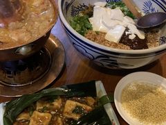 -蜗牛小馆醉乡民谣云南菜(惠新西里店)