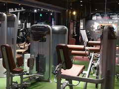 -VLines耀能运动24小时·月付制健身(京广桥店)
