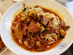-李与白包子铺(桐梓林店)