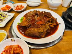 -喇喇排骨火锅·传统韩式脊骨汤(望京西园总店)