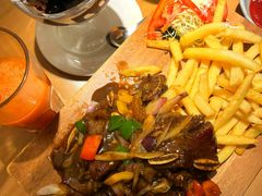 -Lia Cafe Bar Restaurant松山咖啡屋