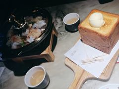 -绿茶餐厅(同成街华联店)