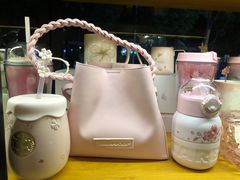 -星巴克(美丽华花园店)