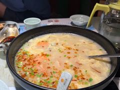 -巧克力渔家.小船海鲜胶东菜(万平口店)