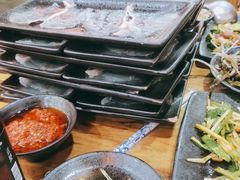 -丽江人家斑鱼火锅(保健路店)