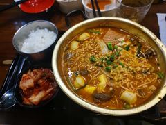 -米屋石锅拌饭(师大店)