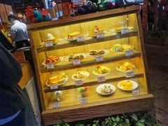 面包甜点陈列柜-漫咖啡(奥体店)
