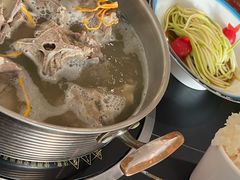 -殷式·私房烧烤·羊蝎子火锅(什刹海店)