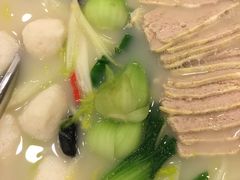 -鸭王烤鸭店(三里河店)