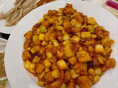 宫保鸡丁-鸿运楼烤鸭店(天桥店)
