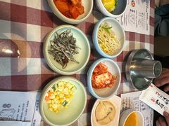 -益百岁牛尾汤(香山路店)