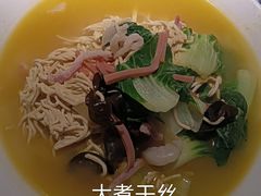 -卢大鲜鱼头捞饭(美利广场店)