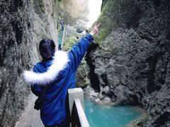 -龙水峡地缝景区