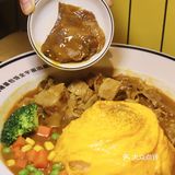 月半球上海首店开业!