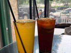 招牌港式柠檬茶-港爺茶檔·茶餐厅(东晓南路店)