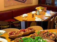 -隔壁老王·家常云南菜(花巷店)